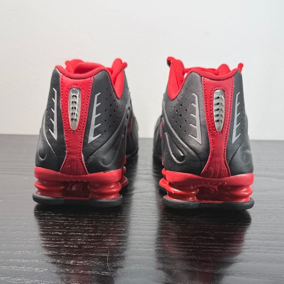 Nike Shox R4 - Picture 4 of 7